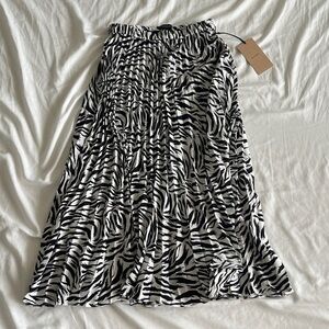Black & White Zebra Print Pleated Midi Skirt